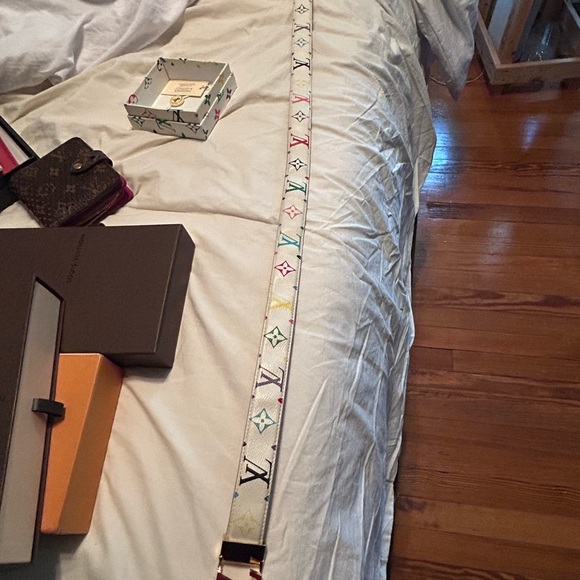 Authentic Louis Vuitton Women Multicolor Belt - Picture 4 of 7